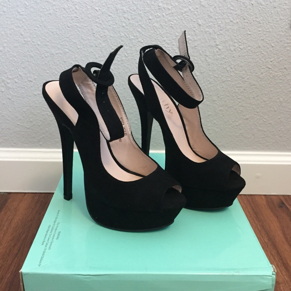 Black peep toe heels with ankle strap, Cathy Jean